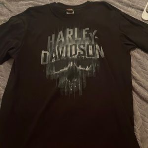 Mens Black Harley Davidson T-shirt.